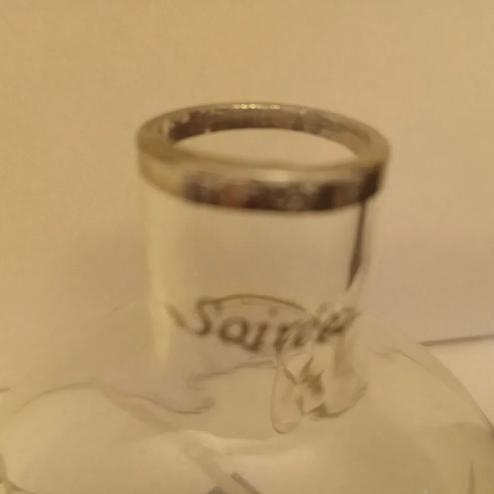 Soirée In Bottle Wine Aerator With Base